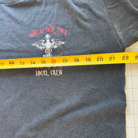 Vintage 1989 Motley Crue Local Crew T-Shirt | Dr. Feelgood Tour | Thrashed - Picture 8 of 16